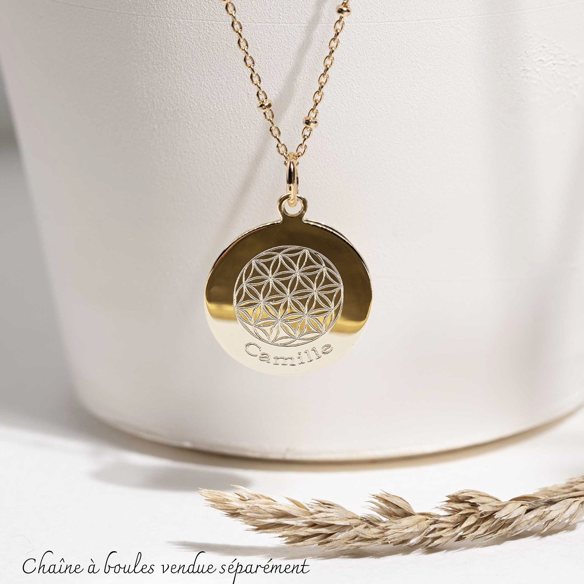 collier prénom fleur de vie