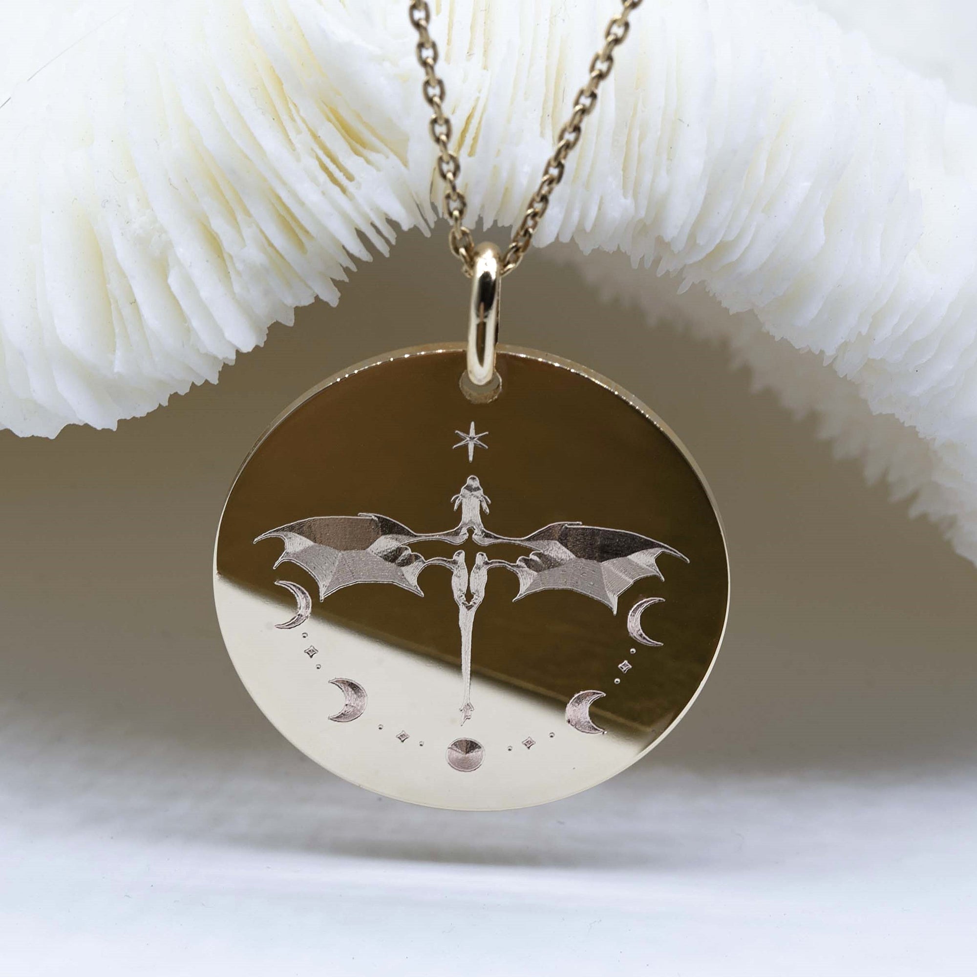 collier pendentif fourth wing