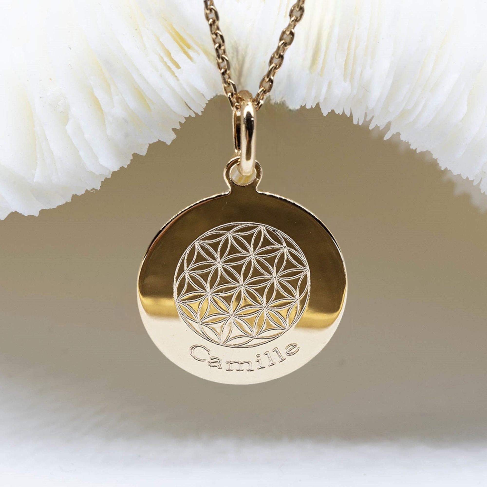 Médaille gravée 17 mm - FLEUR DE VIE avec PRENOM