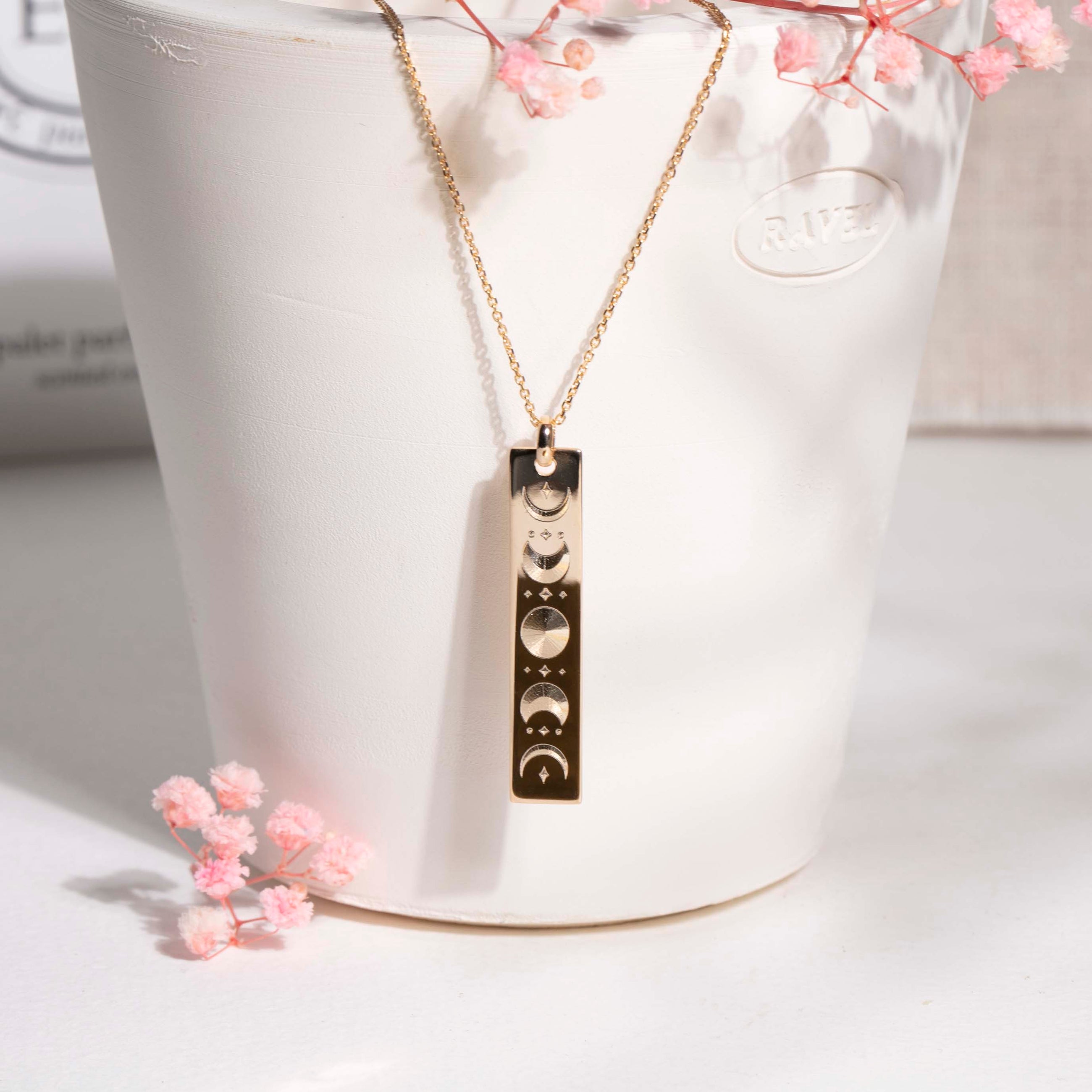 Collier phase lunaire