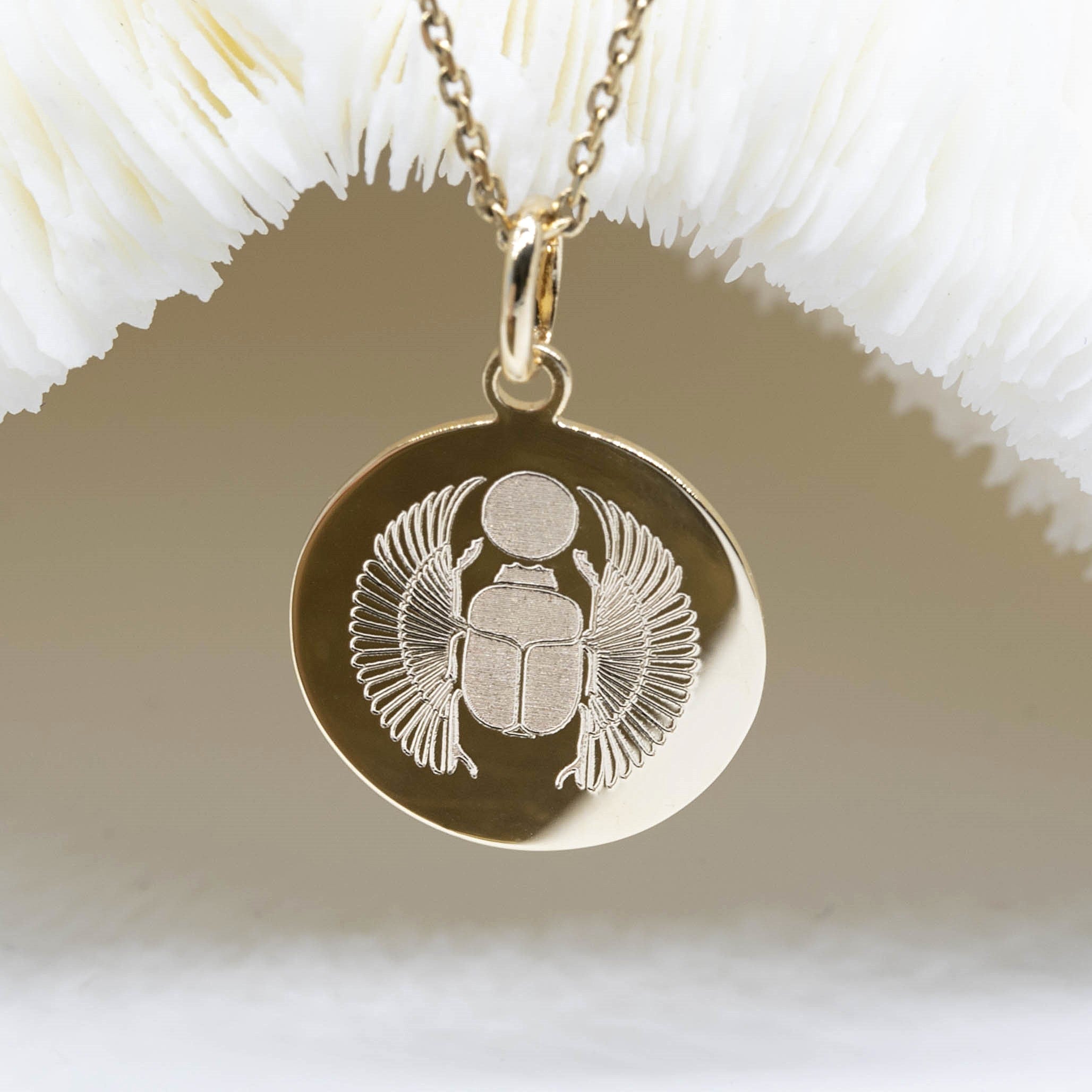 pendentif scarabee