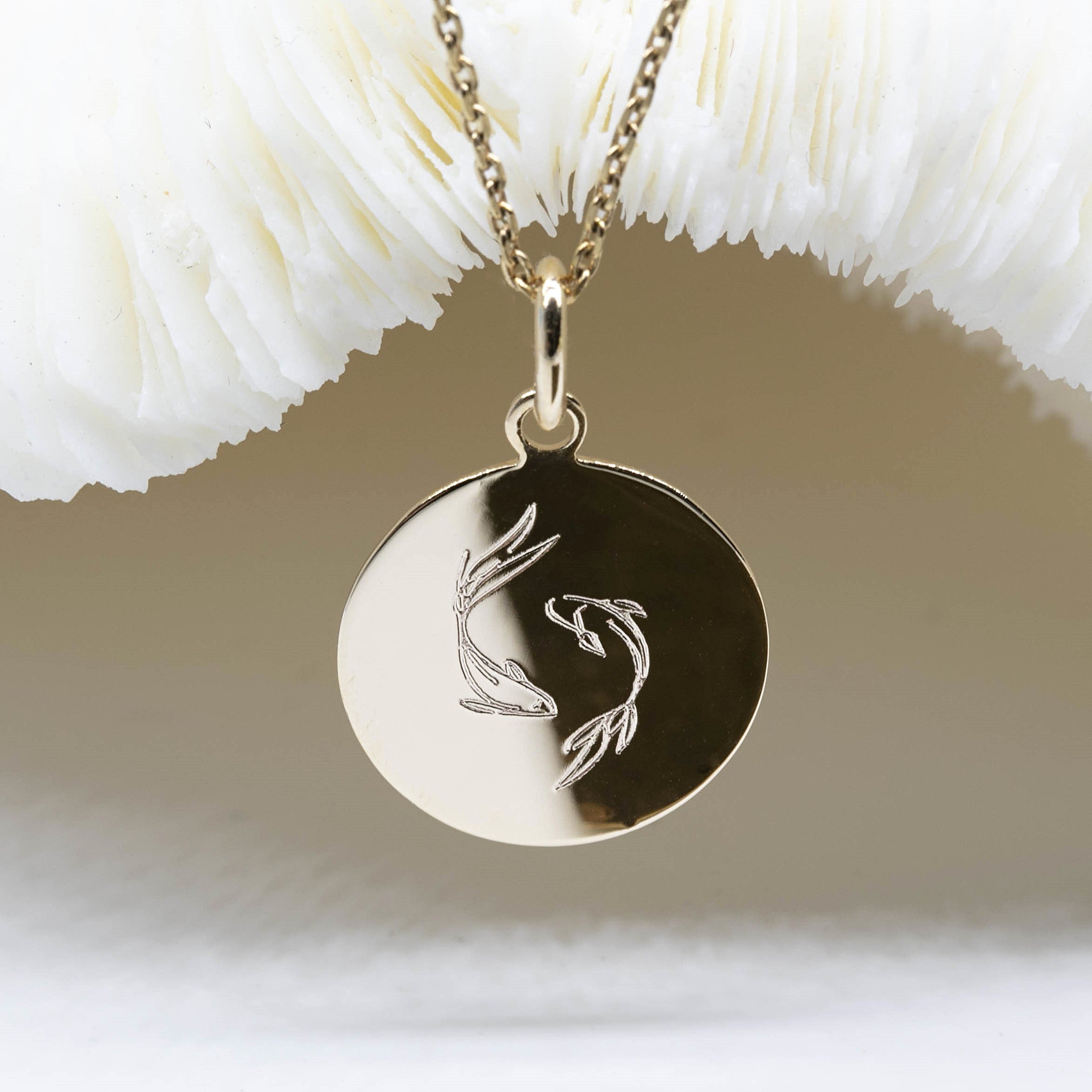 Médaille gravée 17 mm - POISSONS D'OR