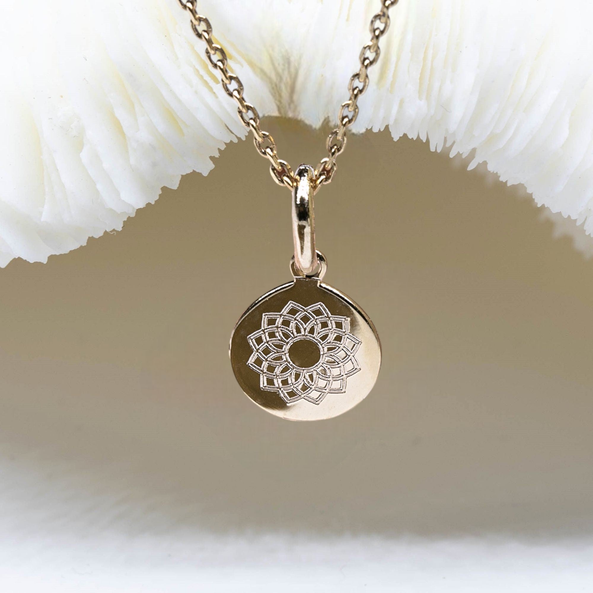 collier chakra couronne