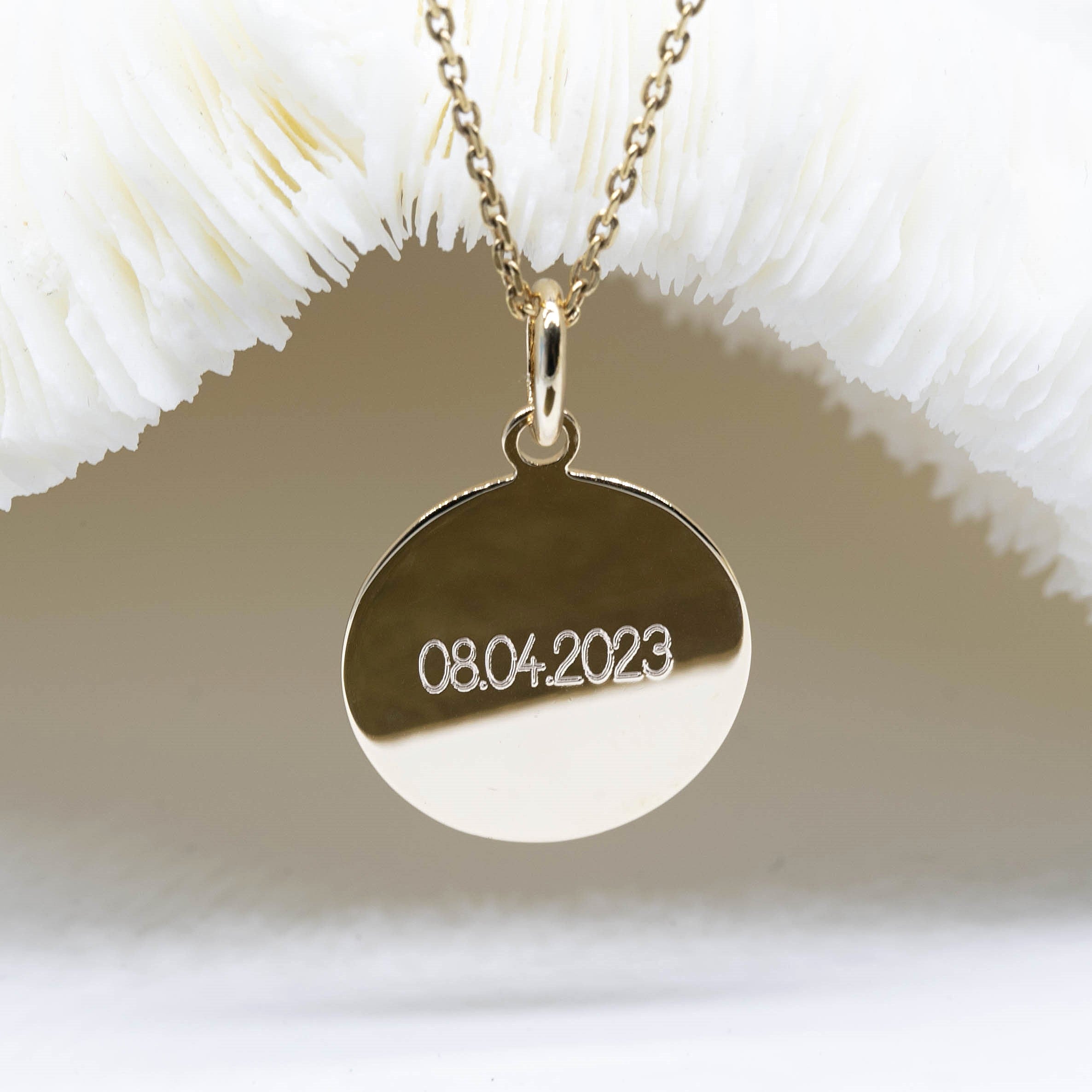 Médaille de baptême avec croix 17MM - CAPUCINE