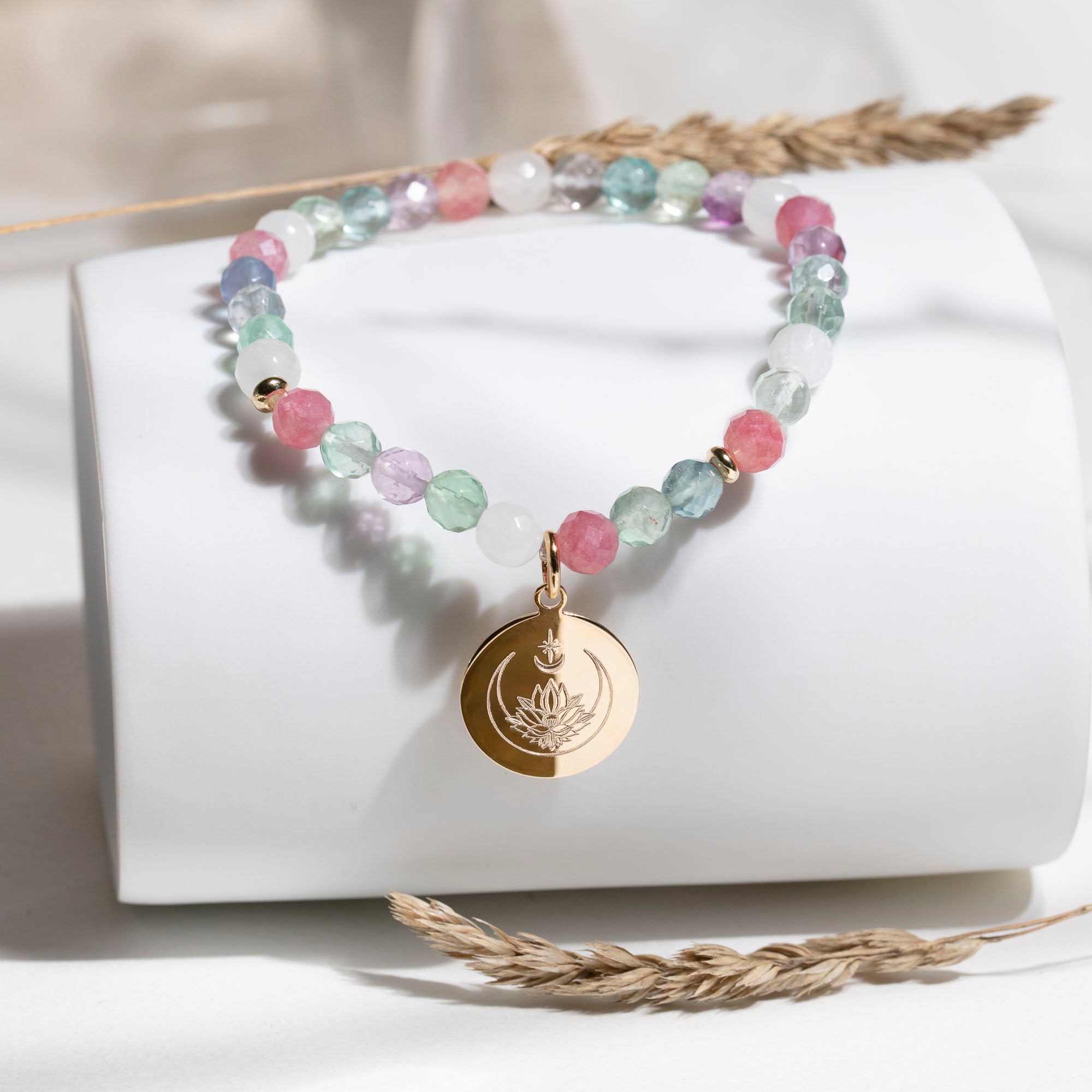 Médaille gravée 17 mm - CELESTIAL LOTUS FLOWER