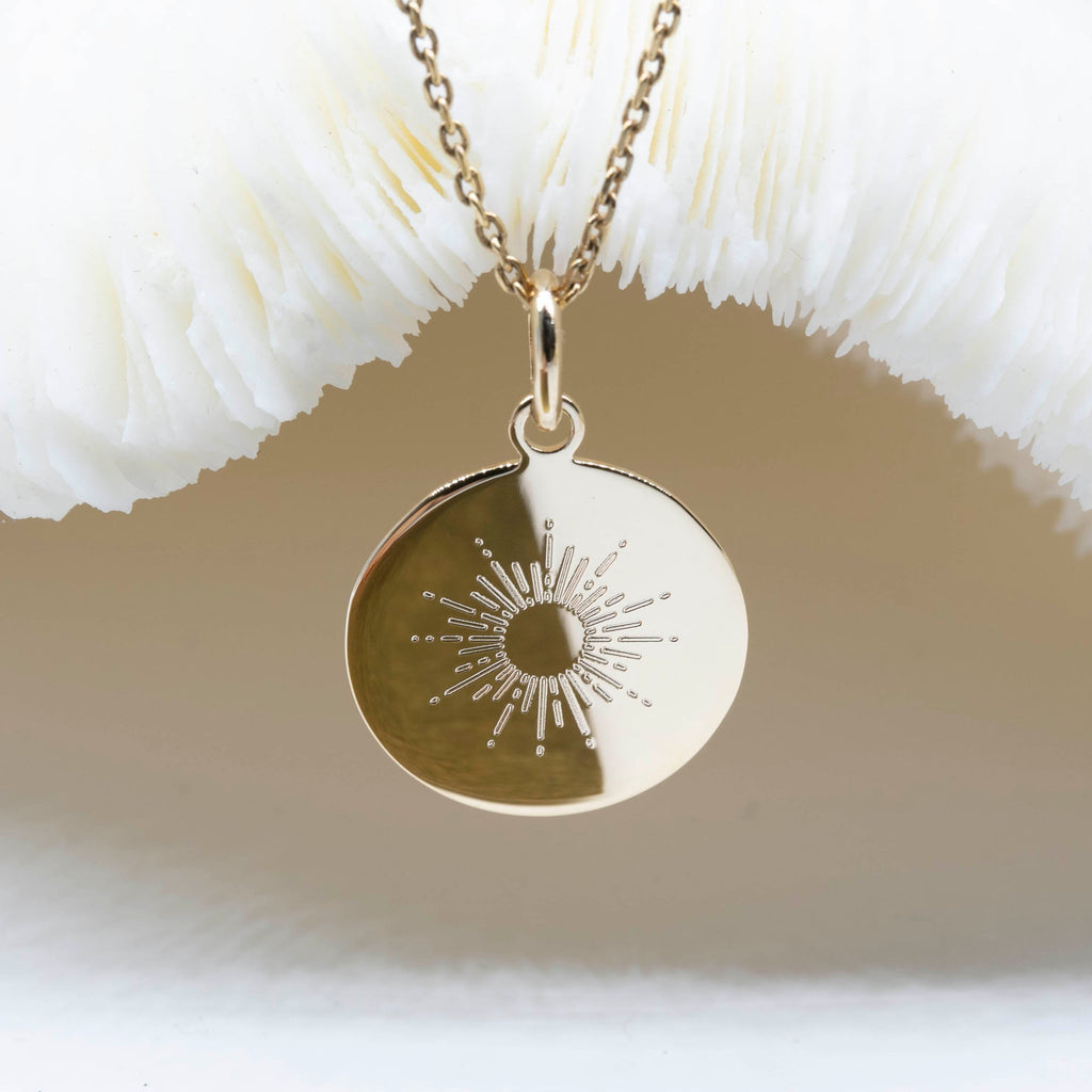 Collier soleil - pendentif soleil personnalisé plaqué or & argent –  DeepStones