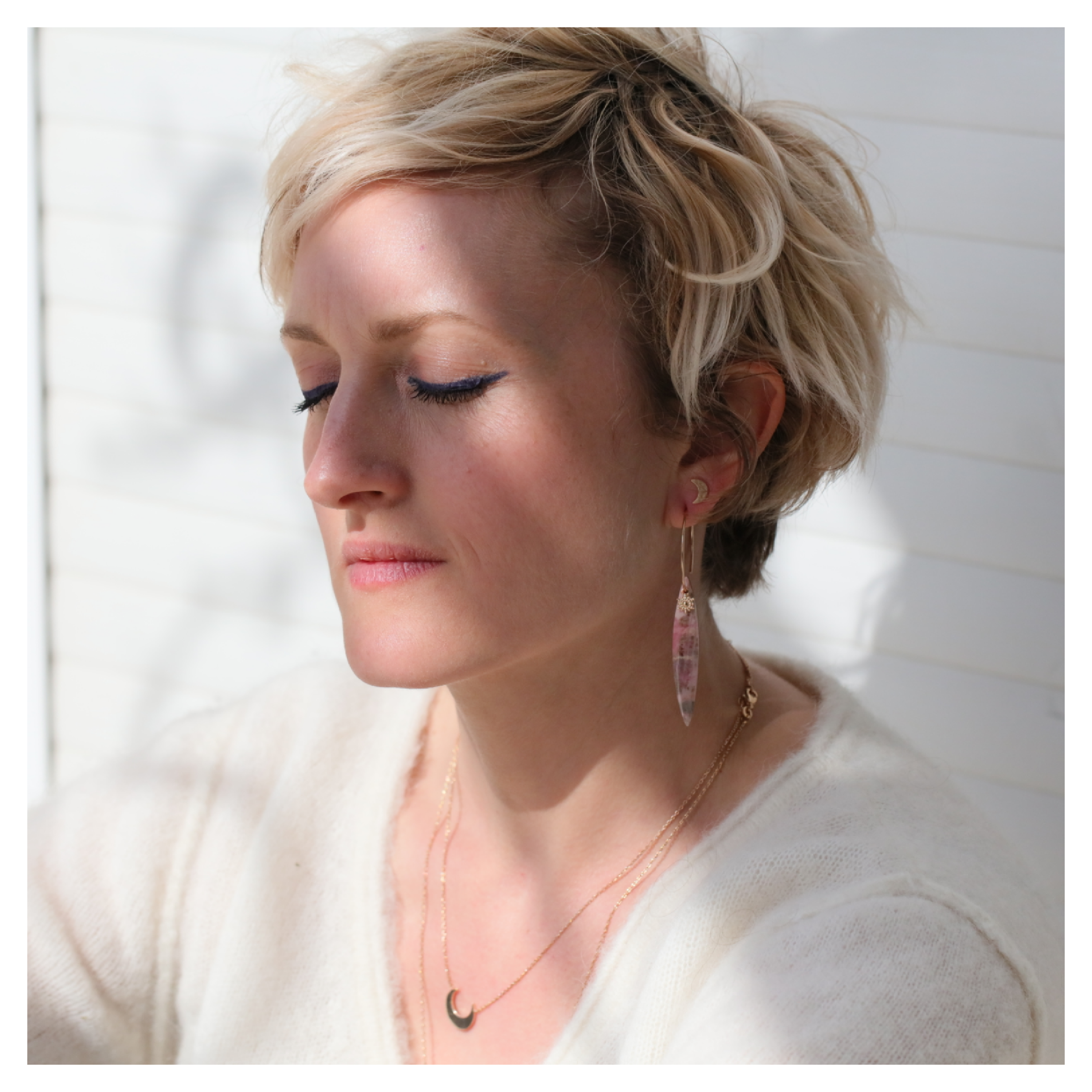 Bijou féminin sacré - Collier lune plaqué or - DeepStones