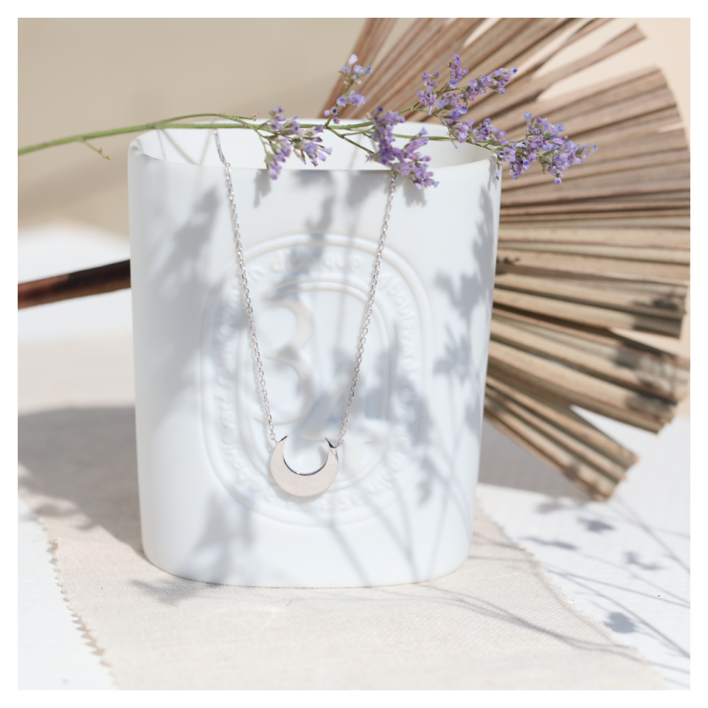 Bijoux féminin sacré - Collier lune argent - DeepStones