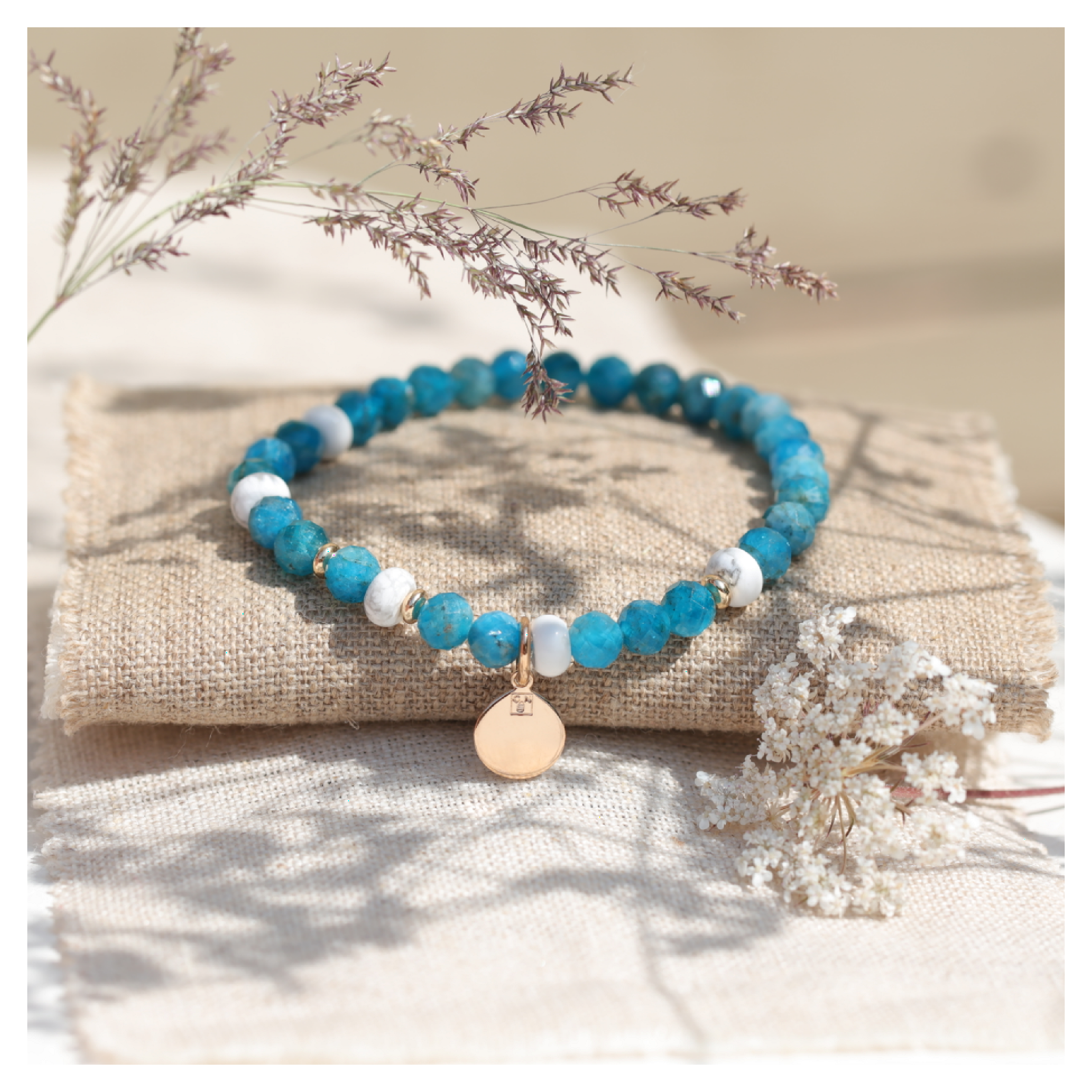 Bijoux lithothérapie ★ bracelet apatite & howlite ★ DeepStones