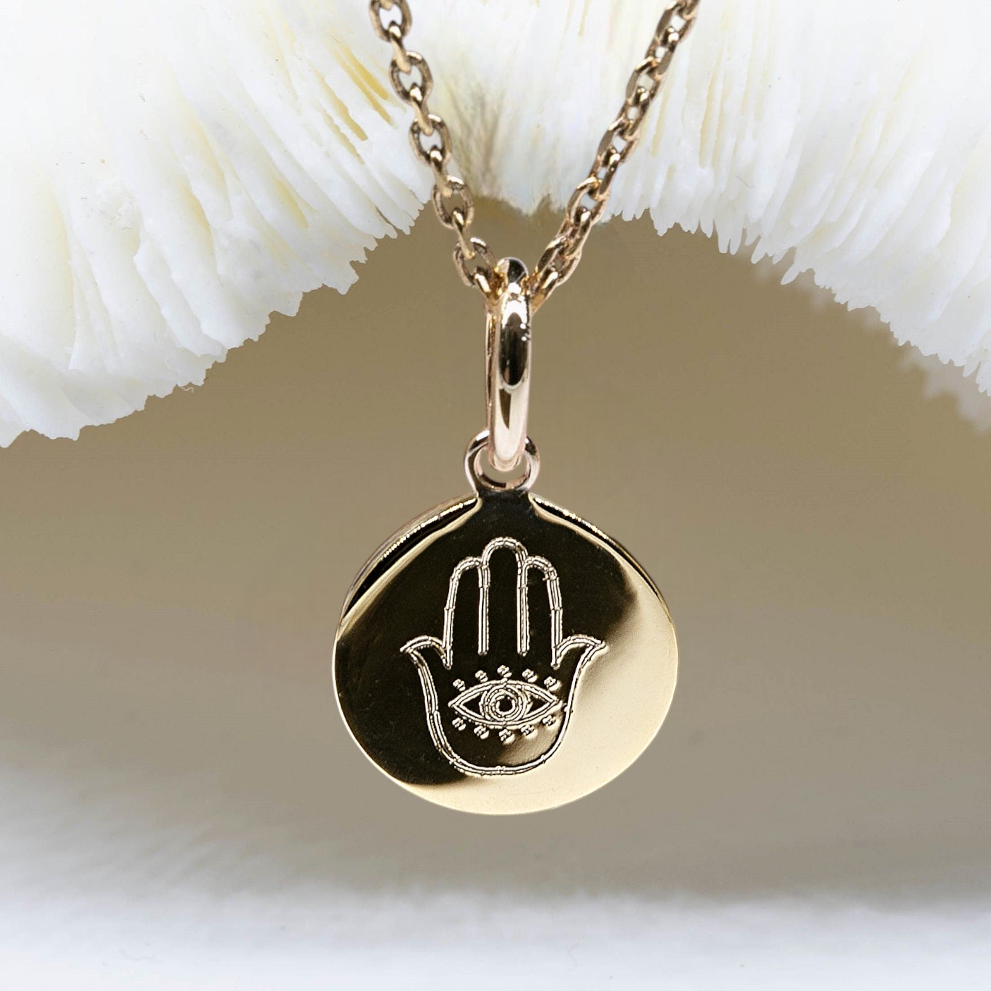 collier charm Ahimsa