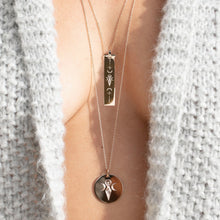 collier féminin sacré