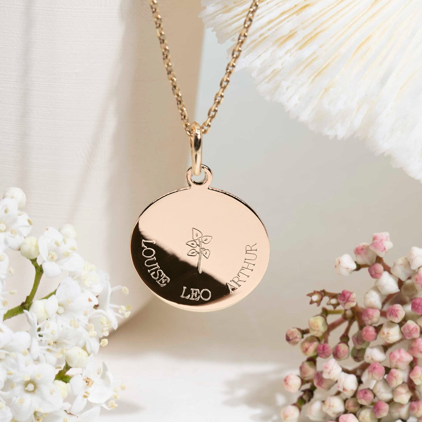 idée cadeau fêtes des mères - collier personnalisé 1 à 5 prénoms