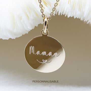 Médaille gravée 17 mm - Maman avec coeur