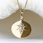 collier féminin sacré