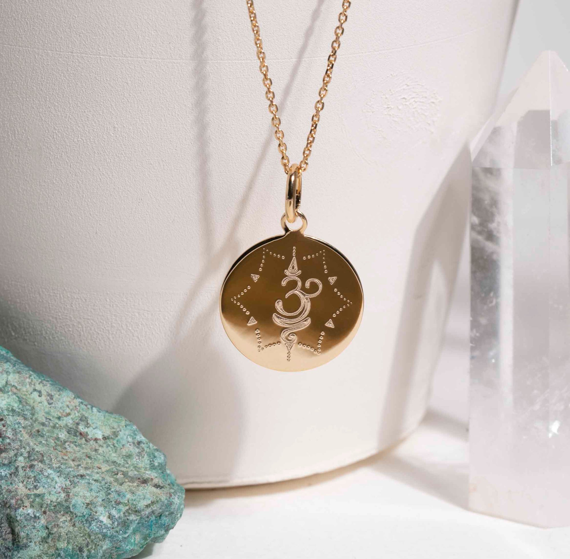 symbole breathe collier