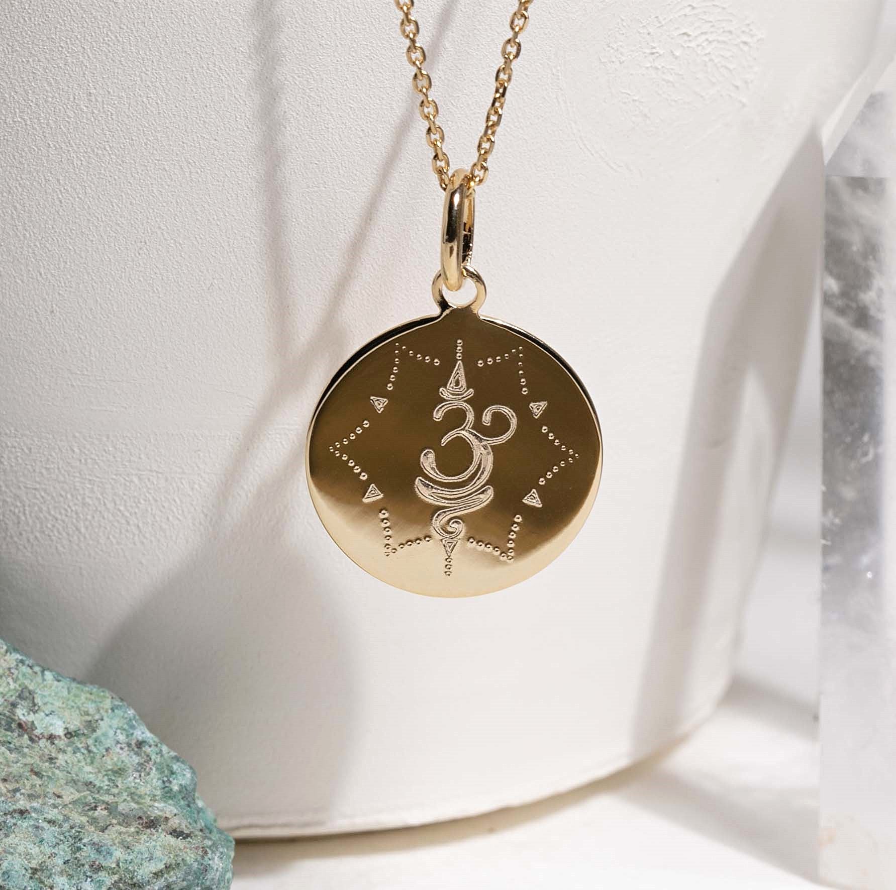 collier Breathe Symbole