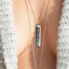 Bijoux runes viking argent 925 - amulette runique de protection portée - Atelier artisanal DeepStones