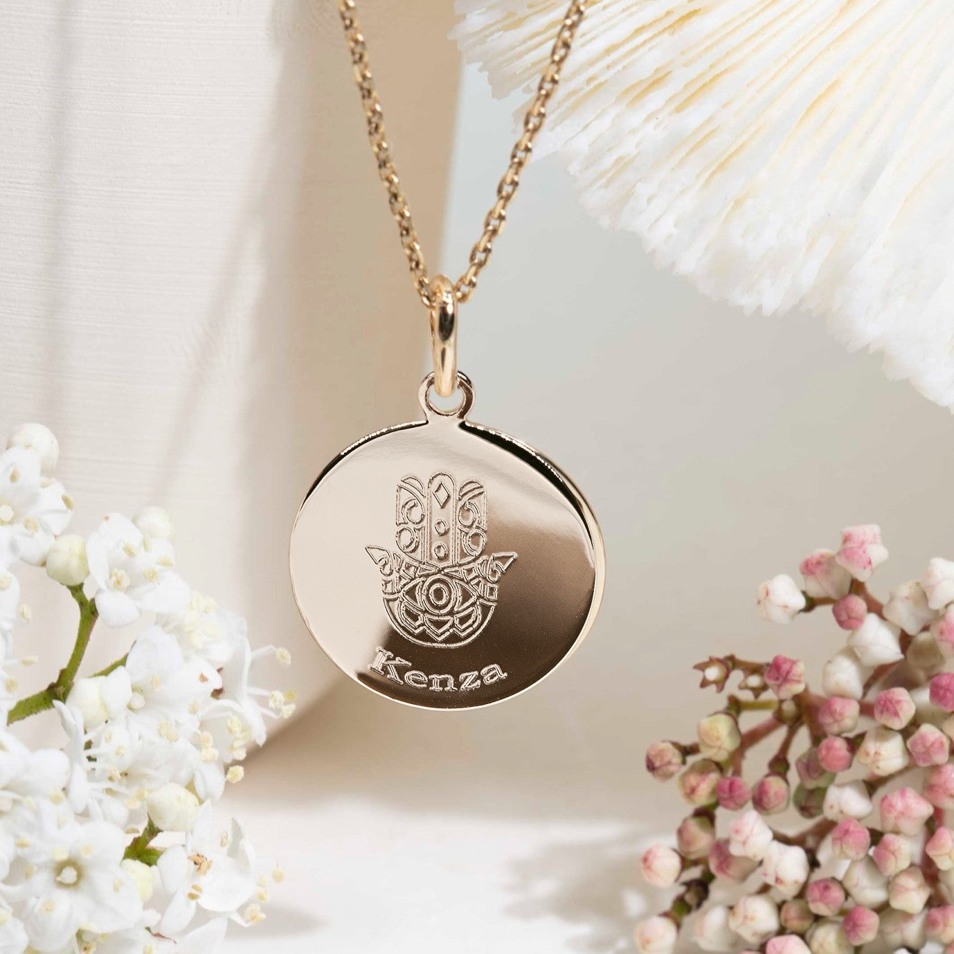 collier prénom main de Fatma ou Hamsa en plaqué or ou argent 925