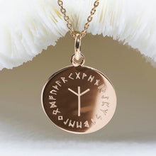 collier rune viking Algiz entourée des 24 runes de l'Alphabet Futhark - plaqué or ou argent 925