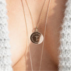 collier rune Algiz et 24 runes de l'Alphabet Futhark - plaqué or 18k ou argent 925