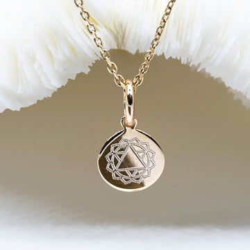 Médaille gravée 10mm - ANAHATA chakra du coeur