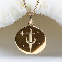Romantasy necklace