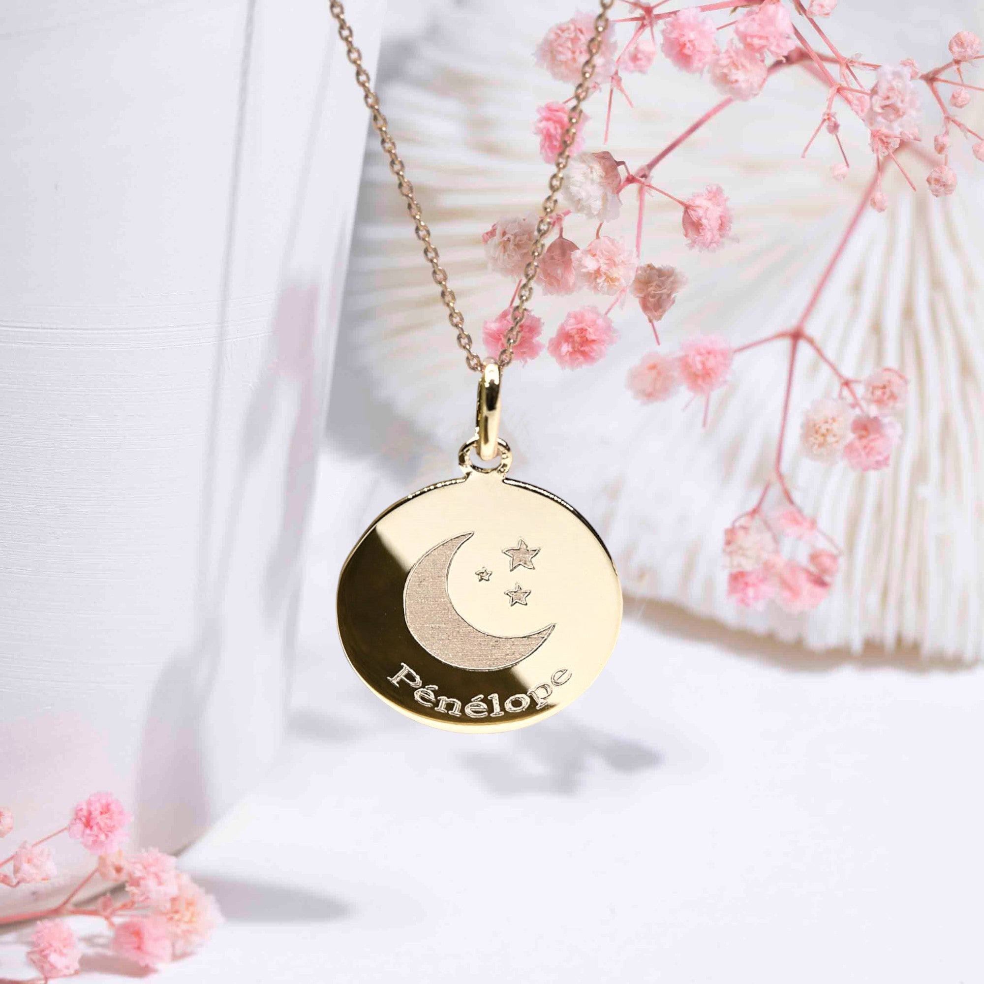 collier prénom lune