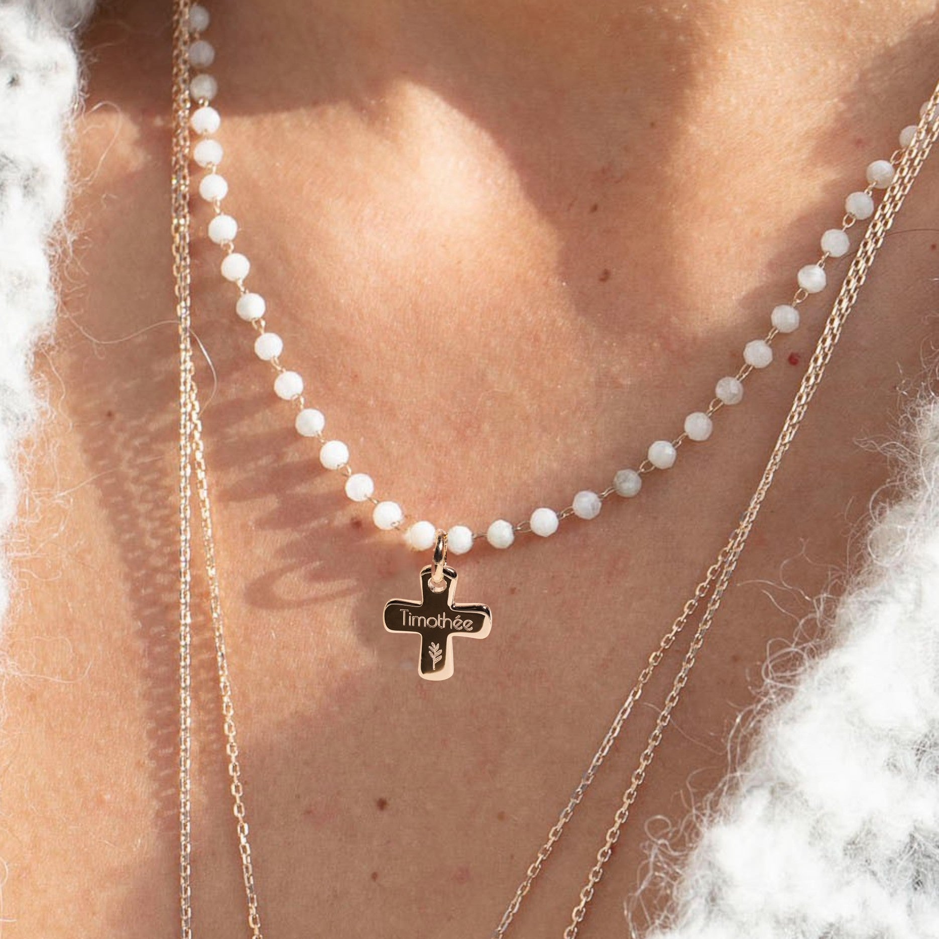 croix de baptême personnalisée adulte ou enfant avec prénom - plaqué or  18k