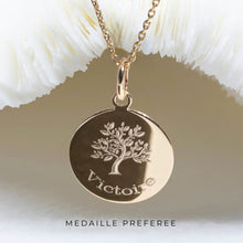 Médaille de baptême arbre de vie avec prénom pour fille et garçon - Modèle Victoire