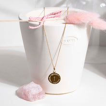 Médaille de baptême fille croix et couronne florale - plaqué or ou argent