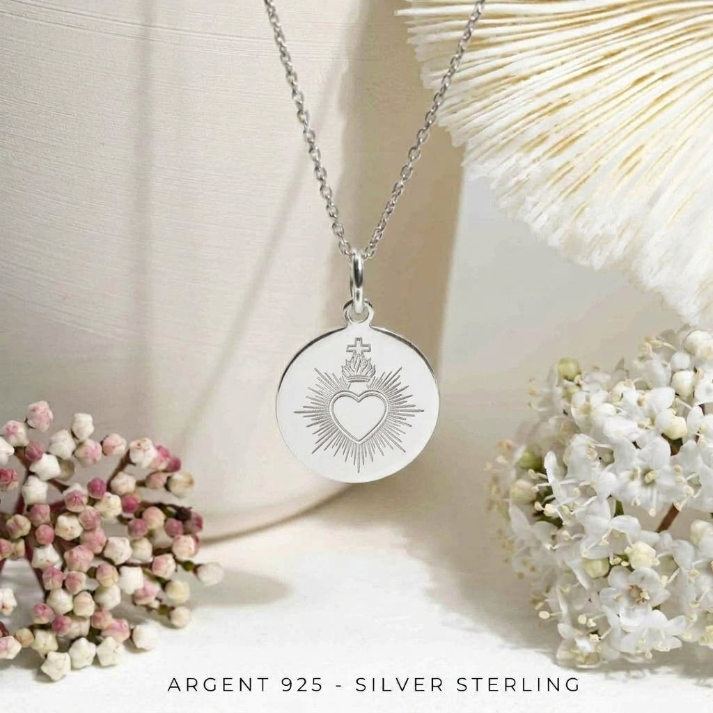collier et pendentif sacré coeur en argent - médaille de baptême adulte - Atelier DeepStones