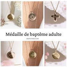 médailles de baptême pour adulte en plaqué or ou en argent - gravure artisanale au diamant - Atelier ariégeois DeepStones