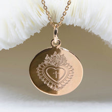 médaille de baptême adulte - pendentifi Sacré Cœur modèle BAROQUE gravé en plaqué or atelier DeepStones 