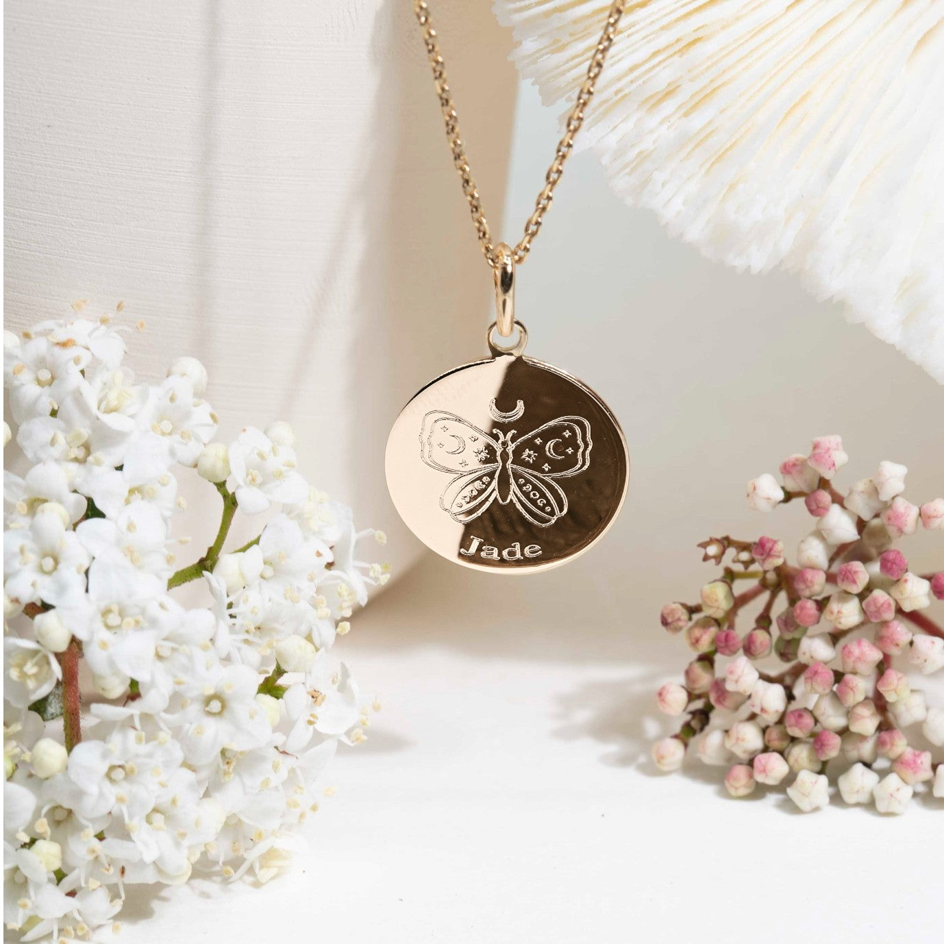 PAPILLON CELESTE avec PRENOM -  médaille gravée 17 mm