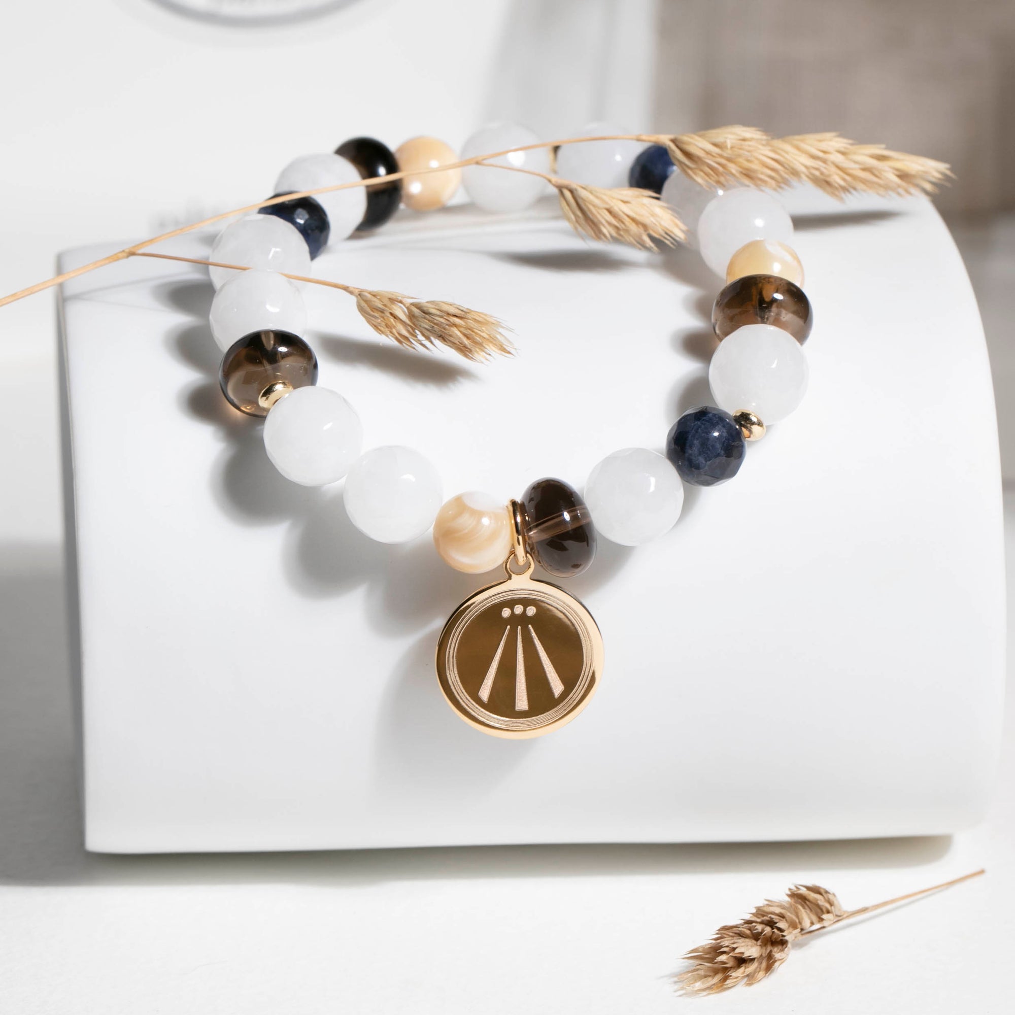 Bracelet AWEN en pierres naturelles