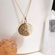 collier vegvisir runes