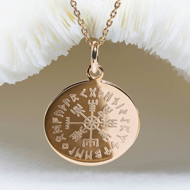 runes vegvisir collier