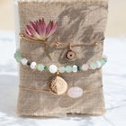 bracelet plaqué or et pierre naturelle