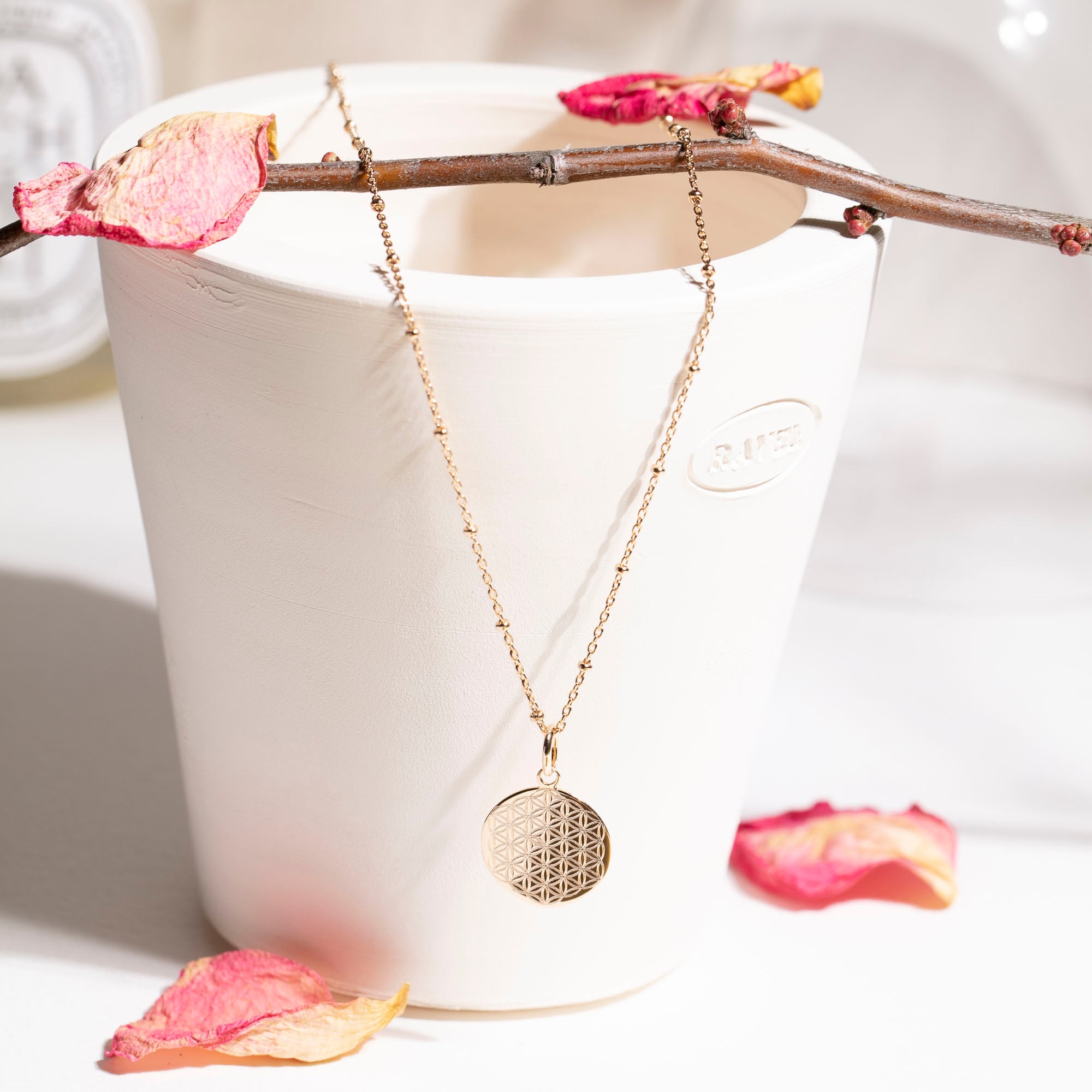 Collier fleur de chance en argent sterling S925 plaqué or 18 carats Collier fleur de chance en argent sterling S925 plaqué or 18 carats