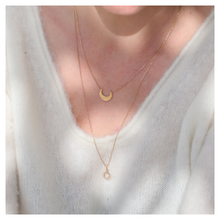 Bijou féminin sacré - Collier lune plaqué or - DeepStones 