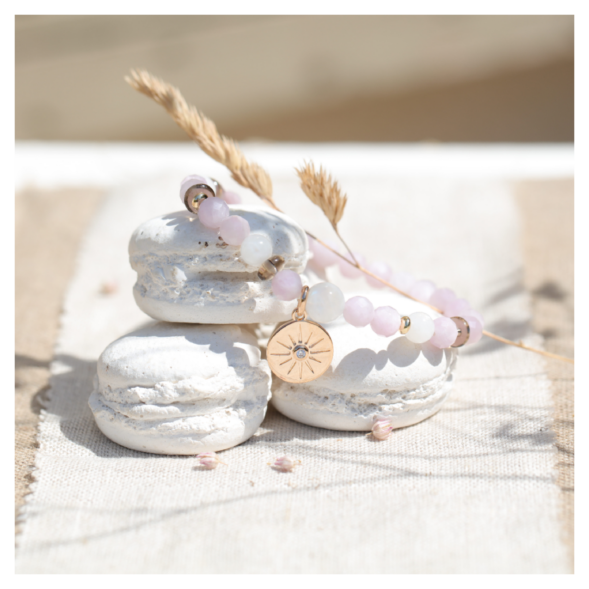 bracelet maternité - bijou pierre naturelle pour jeune maman - DeepStones